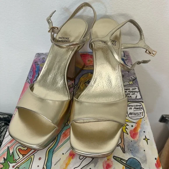 Gold Platform Sandals - Picture 4 of 5